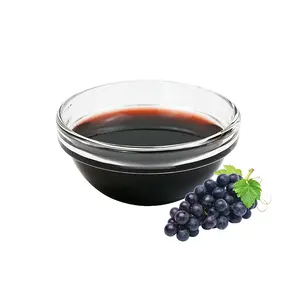Merek berkualitas tinggi sirup anggur menampilkan wangi dan kebahagiaan ideal untuk mencampur ke dalam koktail berbasis buah