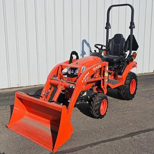 รถแทรกเตอร์คูโบต้า BX1880 18 แรงม้า ขนาดเล็ก พร้อมที่ตักด้านหน้า ขับเคลื่อน 4 ล้อ เครื่องยนต์ดีเซล สำหรับงานเกษตรในฟาร์มขนาดเล็ก งานหนัก - Product Image 6