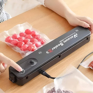 Mini Selladora al Vacío Myrva con Múltiples Modos de Sellado, Funcionamiento Automático, Protección contra Sobrecalentamiento, Ancho de Sellado de 30 cm, 120W - Product Image 3