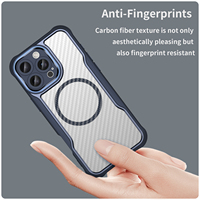 Funda de Teléfono Magnética Antichoque de Fibra de Carbono Semitransparente con Acabado Cepillado, Estilo Urbano, Marco Metálico para Lente y Botones Estéreo, de Moda Actual