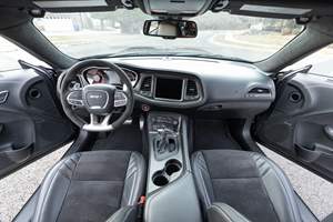 2023ชาเลนเจอร์ SRT hellcat Black Ghost รุ่นพิเศษ Black Ghost รุ่น807แรงม้าซูเปอร์ชาร์จ V8ไม่มีการแก้ไข - Product Image 4