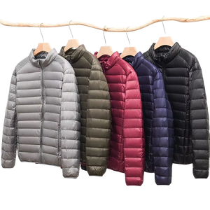 Vente en gros de vêtements d'extérieur de logo personnalisé de haute qualité, vestes d'hiver isolées, manteau matelassé à capuche pour hommes, blouson d'aviateur - Product Image 2