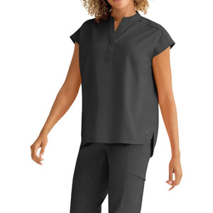 Calidad superior mujeres Hospital Enfermeras Scrubs Venta al por mayor todos los colores y tamaños disponibles fácil de usar Hecho con poliéster - Product Image 1