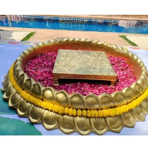 Golden Lotus Fiber Urli pour Haldi Cérémonie Urli traditionnel artisanal pour les rituels indiens Installation Haldi extérieure abordable USA - Product Image 1