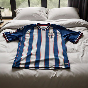 Maillot de football unisexe à ligne rayée haut de football pour jeunes à séchage rapide avec impression par sublimation personnalisable vêtements pour jeunes - Product Image 6