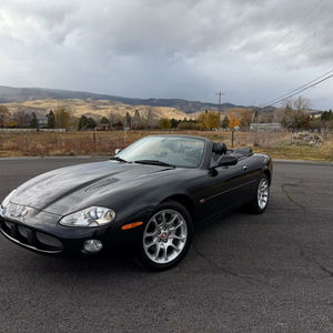 CLEAN 2001 Jaguar XK Cabriolet Conduite à Gauche Norme Euro IV 50001-75000 Miles - Product Image 1