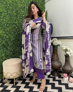 Costume Salwar en pur coton fait à la main d'Inde Qualité d'exportation Coupe confortable Caractéristiques Style vintage et broderie traditionnelle - Product Image 2