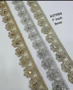 ผ้าลูกไม้ปักกระจกตามสั่งเหมาะสำหรับใช้โดยนักออกแบบเครื่องประดับและนักออกแบบเครื่องแต่งกายที่เหมาะกับการขายต่อ - Product Image 3