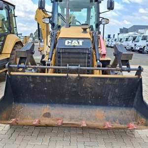 ACHETER UNE PELLE-CHARGEUSE CAT 428F2 D'OCCASION EN EXCELLENT ÉTAT - Product Image 4