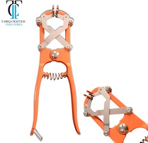 Estráctilador Veterinario, Herramienta de Castración para Ovejas, Cabras y Corderos, Instrumentos Veterinarios, TARIQ CRAFTED INDUSTRIES - Product Image 1