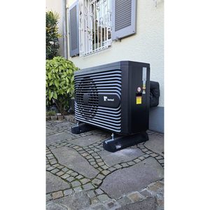 Installazione e consulenza per pompe di calore - Product Image 1