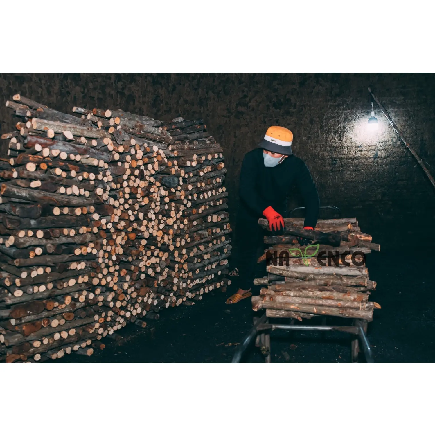 에너지 자원 Longan 숯 활성탄 균열 없는 단단한 나무 천연 스틱 숯 바베큐 그릴