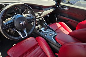 ALFA ROMEO GIULIA SPRINT 2022 IMPECABLE, LISTA PARA ENVIAR - Product Image 4