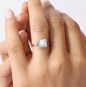 Bague de mariage en or jaune 10 carats, or rose et or blanc, taille princesse, diamant cultivé en laboratoire, bague de fiançailles en diamant taillé princesse - Product Image 1