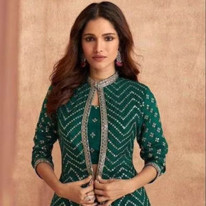 Diseñador de mujer Heavy Rayon Summer Festival Four-Sided Print Work Kurtis Set para ocasiones de fiesta - Product Image 1