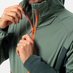 Chaqueta Softshell impermeable deportiva al por mayor con capucha a prueba de viento con revestimiento de camuflaje para senderismo al aire libre y Trekking logotipo frontal - Product Image 3