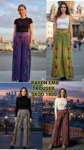 Pantalon d'été tendance 2025 pour femme en satin, taille élastique, broderie en rayonne, respirant, matière premium, détails brodés, style vintage - Product Image 4