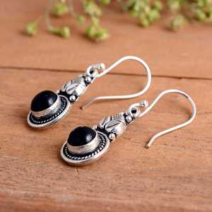 Pendientes Colgantes de Plata de Ley 925 Hechos a Mano con Ónix Negro, Diseño de Hoja Oxidada, Pendientes de Gancho para Mujer, Estilo Bohemio Hippie para Bodas y Fiestas - Product Image 3