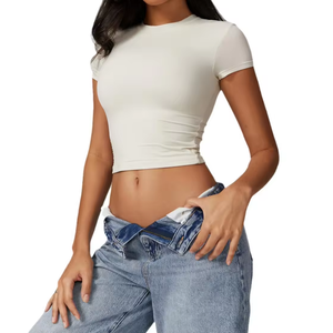 Buena rentabilidad Estados Unidos Estilo casual Mujer recortada de manga corta Sexy y elegante Camiseta corta ajustada - Product Image 2