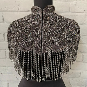 เสื้อคลุมยาวประดับลูกปัดและเลื่อมแบบตรง สไตล์เบอร์เลสก์ พร้อมสายลูกปัดห้อยประดับคอ เหมาะสำหรับงานเทศกาลและงานเฉลิมฉลอง - Product Image 1