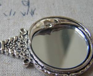 <b>Antique</b> Silver Moon Face Hand Mirror Pendant - Product Image 3