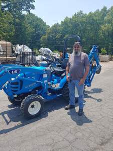 Tracteur de tondeuse à gazon avec chargeuse frontale et pelleteuse arrière à vendre aux États-Unis/EUROPE/ASIE/ASUTRALIA/AFRIQUE - Product Image 6