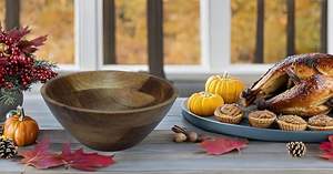 Tazón para Ensalada Contemporáneo de Madera de Mango y Acacia, Hecho a Mano, Ecológico y de Primera Calidad, para Bodas - Product Image 2