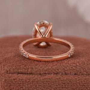 Anillo de diamante cultivado en laboratorio de oro macizo de 18 quilates, juego de pavé de Halo oculto, compromiso de oro rosa de corte ovalado de estilo clásico con certificado IGI - Product Image 4