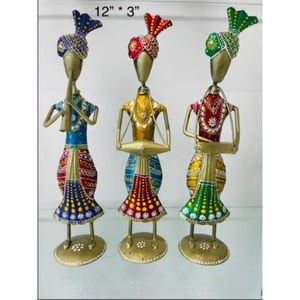 Ensemble de figurines métalliques de musiciens folkloriques traditionnels du Rajasthan (Lot de 3) - Design vertical articulé pour les célébrations de Diwali et de mariage - Product Image 2