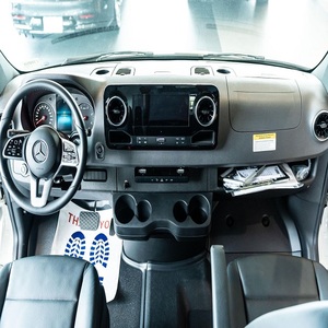 ¡Oferta Imperdible! Mercedes-Benz Sprinter 3500 RV 2023 Súper Limpio, Conversión a RV, Motor Turbodiésel de 2 Litros de Alto Rendimiento, Furgoneta de Lujo - Product Image 3