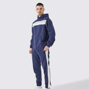 Ensemble de survêtements de sport de jogging pour hommes, imprimé personnalisé de haute qualité OEM, vêtements d'hiver en provenance du Pakistan - Product Image 1