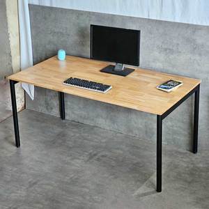 Escritorio de Madera de Caucho OMA Serie II de 160x80cm con Ensamblaje Encastrable y Características Ajustables, Modelo Sólido HBOM206 - Product Image 2