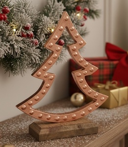 Sculpture d'arbre de Noël en métal de la plus grande qualité sur socle en bois Figurine en métal artisanale élégante parfaite pour la décoration de Noël - Product Image 1
