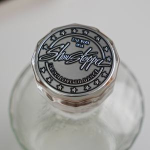 Custo de Molde Necessário para Adesivos Personalizados em Formato Especial, à Prova d'Água, Reutilizáveis, para Embalagem de Garrafas de Vinho, Perfume, Bebidas, Whisky e Cerveja - Product Image 2