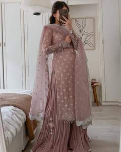 Vêtements pakistanais à la mode les mieux notés ensemble de costumes Salwar Kameez pour la fête de mariage Fashion Forward au meilleur prix - Product Image 4