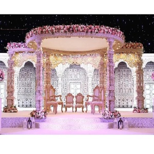 Mandap en bois de mariage de conception Ajanta Ellora, magnifique mandap en bois de mariage d'intérieur, mandap incroyable pour les mariages sud-indiens au Canada - Product Image 1