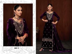 Vêtements ethniques indiens pakistanais élégants pour femmes Pure 9000 Velvet Kurti Agrémenté Chinon Dupatta Pantalon Glamour sans effort Rich - Product Image 4