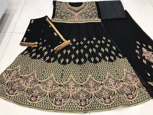 Qualité supérieure Long étage travail fil à broder travail concepteur longue robe Anarkali ensemble à définir et unique disponible - Product Image 3