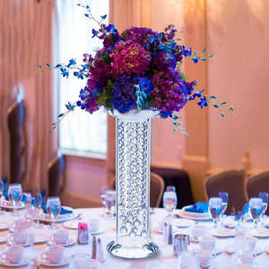 Look élégant Grand support de pièce maîtresse de décoration de mariage en argent Support de fleurs en métal avec cristaux suspendus au lustre - Product Image 4