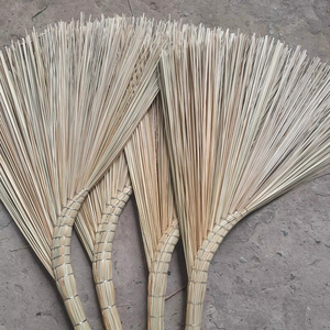 Palo de escoba de coco hecho a mano de escoba de hoja de coco de Vietnam - Product Image 1