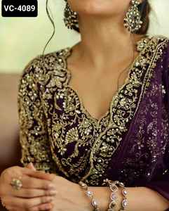 Vêtements ethniques indiens organza pur et doux avec bordure en dentelle brodée avec partout Butta Work Wedding and Festival Wear Saree - Product Image 6