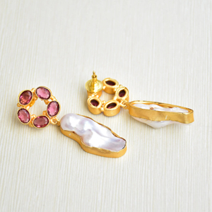 Clous en laiton avec pierres précieuses en gros, perles naturelles, pierres semi-précieuses, laiton plaqué rhodium, design bohème chic, export en gros - Product Image 6