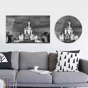 Encantadora pintura en lienzo del Castillo de Cenicienta - Impresión de noche estrellada, arte en vidrio templado - Product Image 1