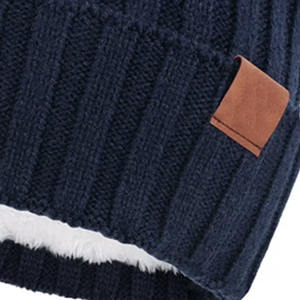 Gorros unisex cálidos y elegantes hechos de acrílico suave, perfectos para ropa de invierno, moda informal o marca promocional - Product Image 6