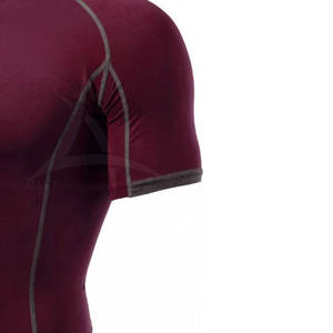 เสื้อยืดรัดรูปสำหรับผู้ชายผ้าสแปนเด็กซ์/ ผ้าโพลีเอสเตอร์ปรับแต่งขนาดได้ออกแบบได้ดีเป็นมิตรต่อสิ่งแวดล้อม - Product Image 6