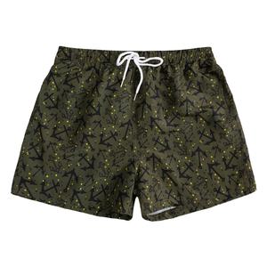 Pantalones cortos de playa para hombre de colores vibrantes, tela de secado rápido, ideal para resorts de vacaciones, ropa junto a la piscina y eventos divertidos en el agua - Product Image 4