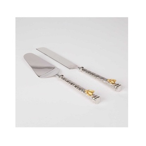 Outils de gâteau de couleur argentée en acier inoxydable ensemble de couverts taille et forme personnalisées outils de gâteau ensemble de couverts à vendre - Product Image 1