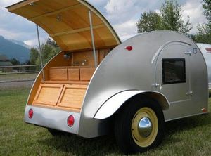 Petite caravane de voyage tout-terrain en forme de larme avec tente, légère, imperméable, suspension à double amortisseur pour le camping - Product Image 2