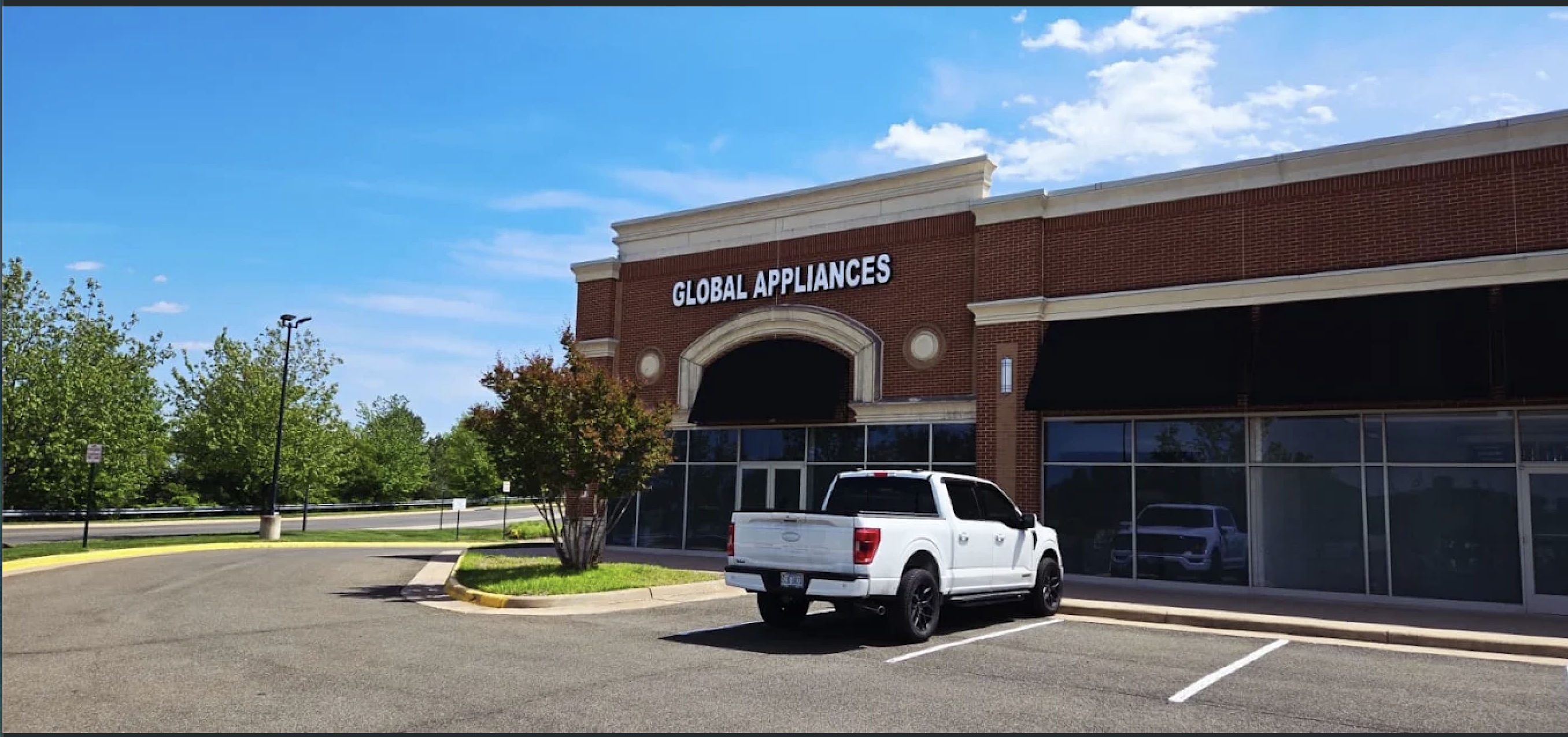 Grand Electronics Appliance LLC logo