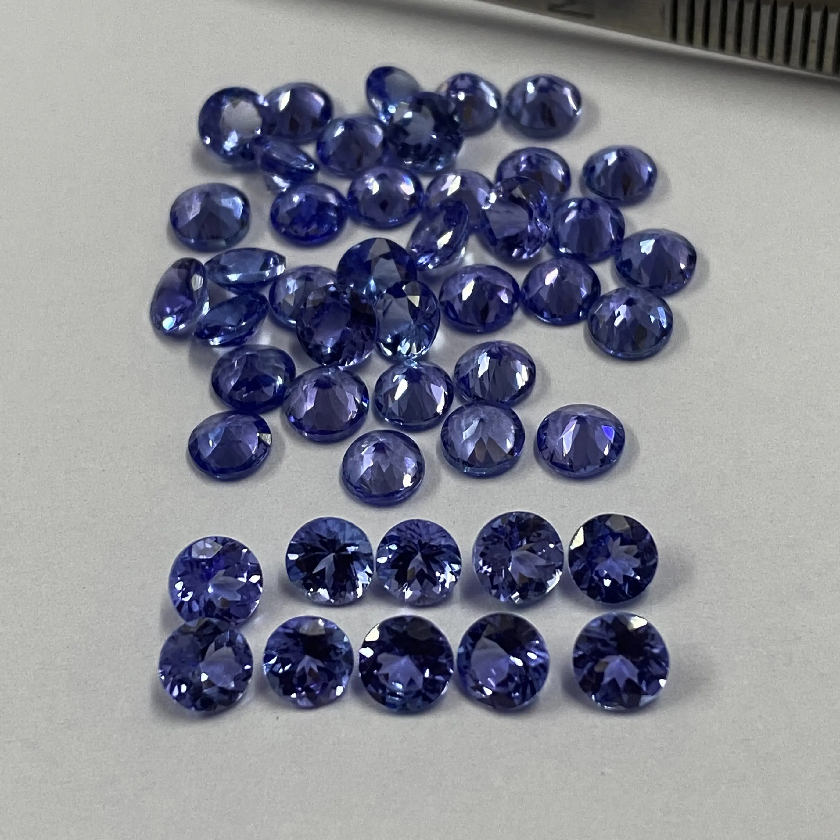 100% Outstanding Quality Lowest Price 7mm Natural Tanzanite Gemstone Faceted Round Cut Loose Gemstones For Sale